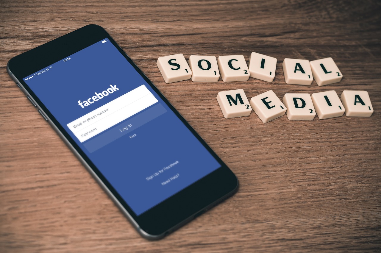 Automating Social Media Tasks for Small Teams and Solo Creators