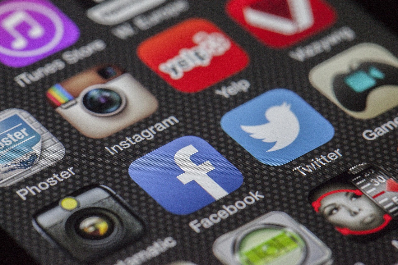 Automating Social Media Tasks: What You Can Do Now