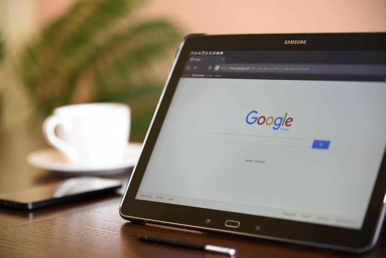 Why is Google Deploying Goto URL Redirects?